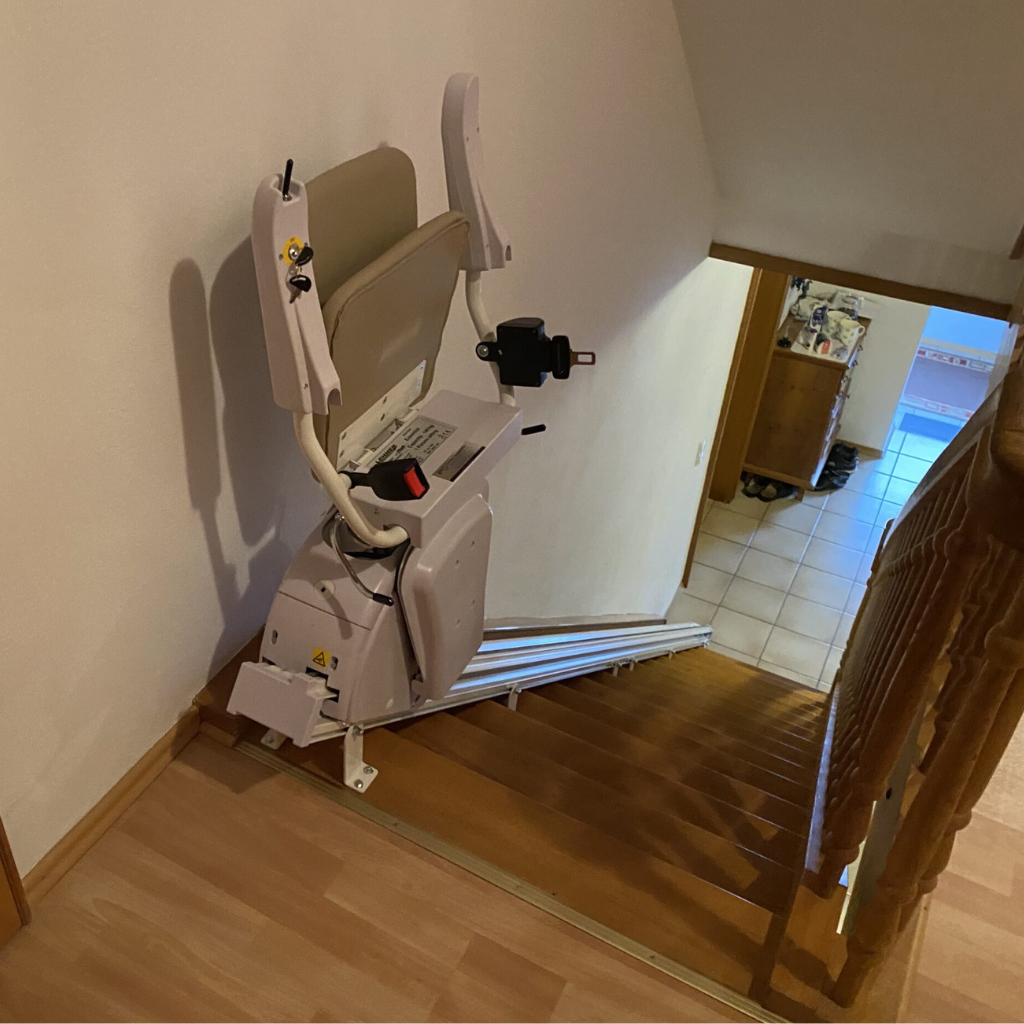 Chair Straight Stairlift 4