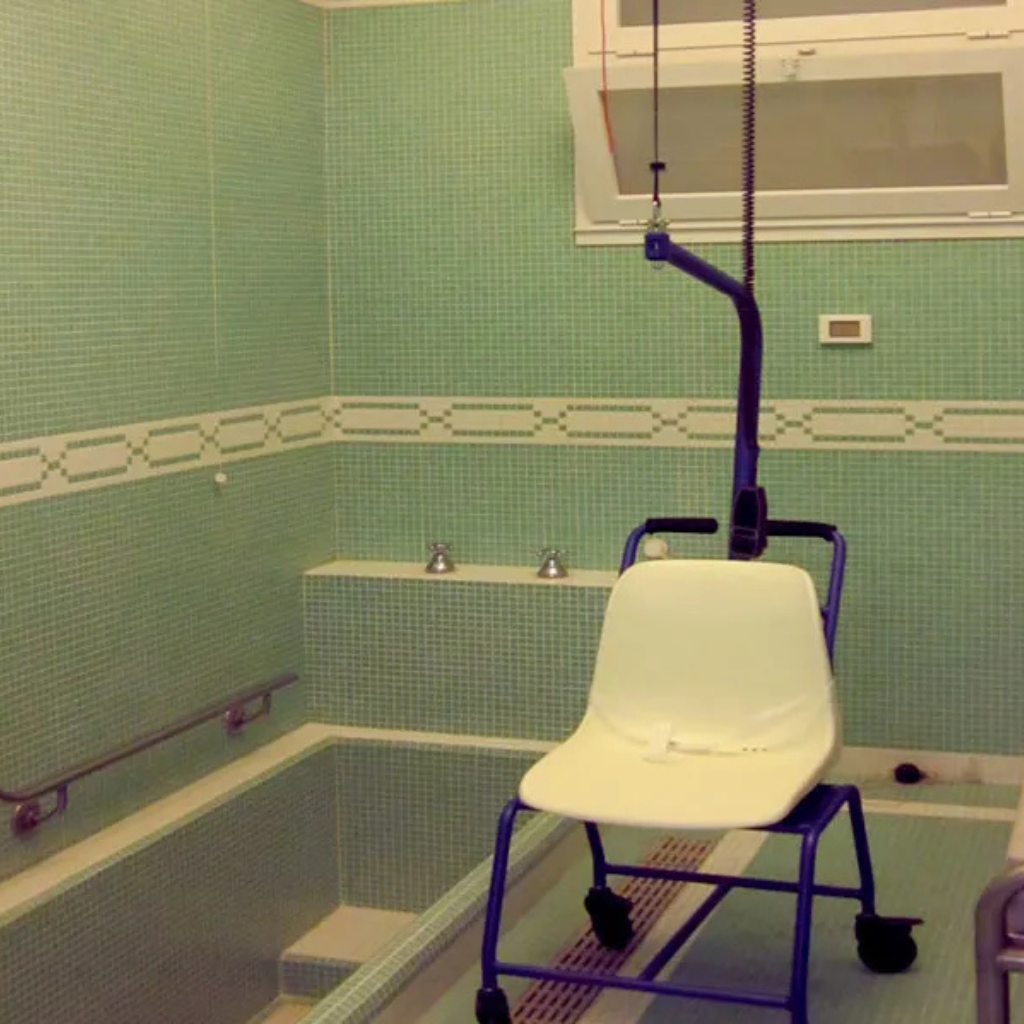 FIXED TRACK SYSTEM 1