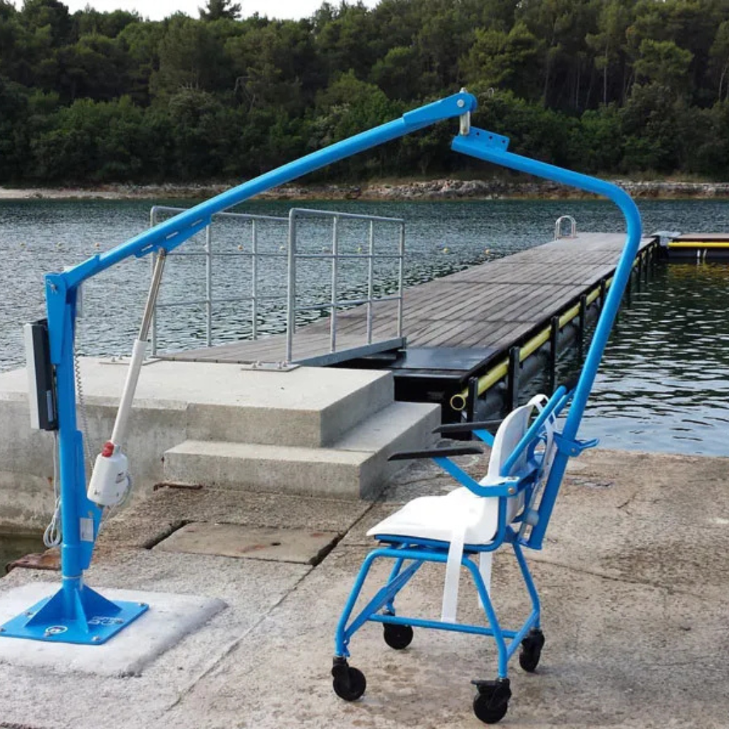 Fixed pool lift F145 B 8