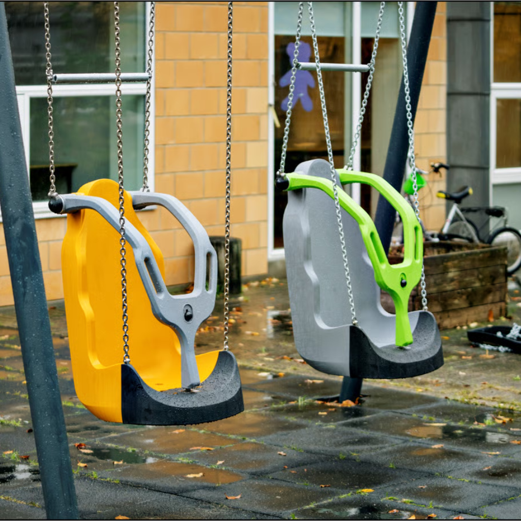 Inclusive Nest Swing