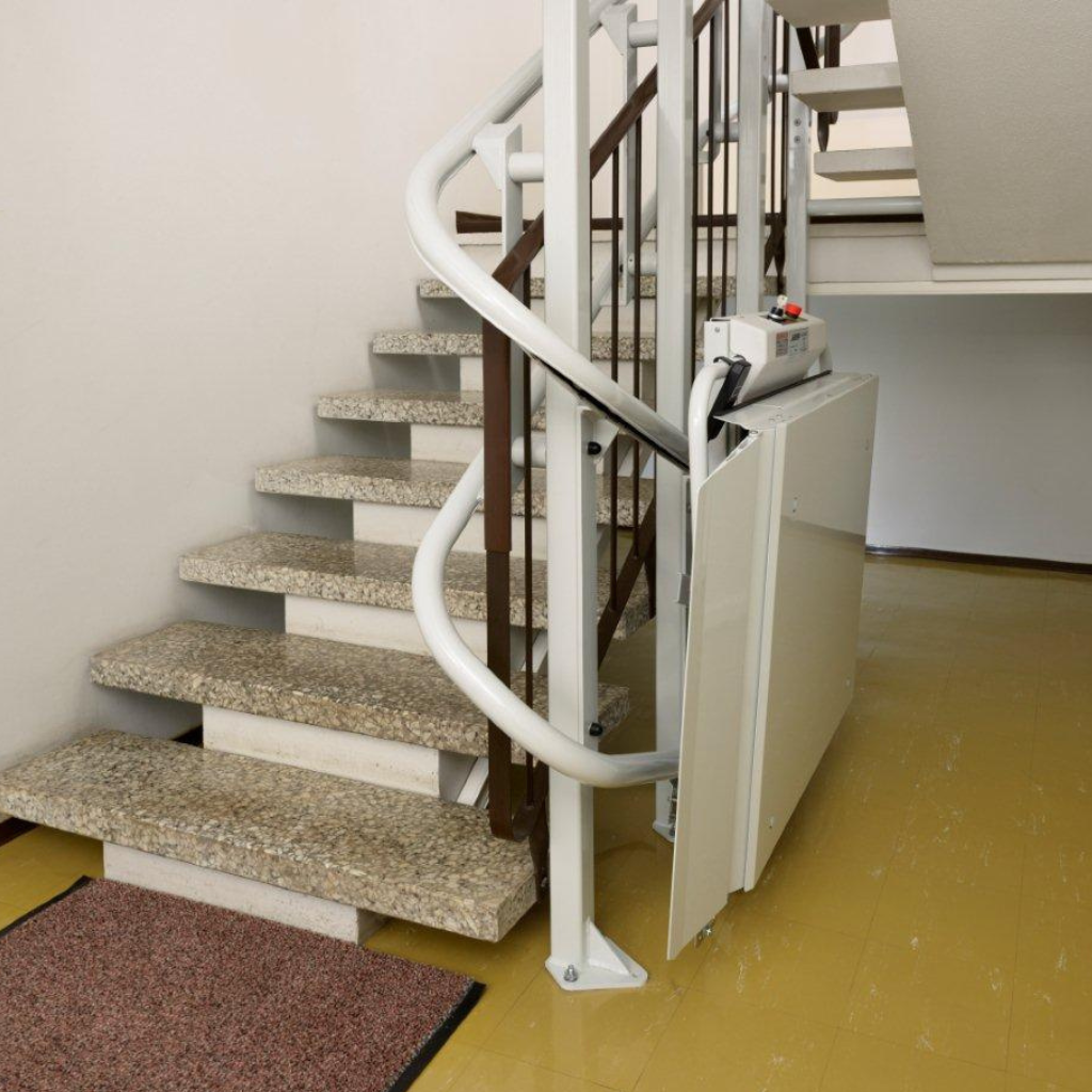 Platform Stairlift OMEGA 3