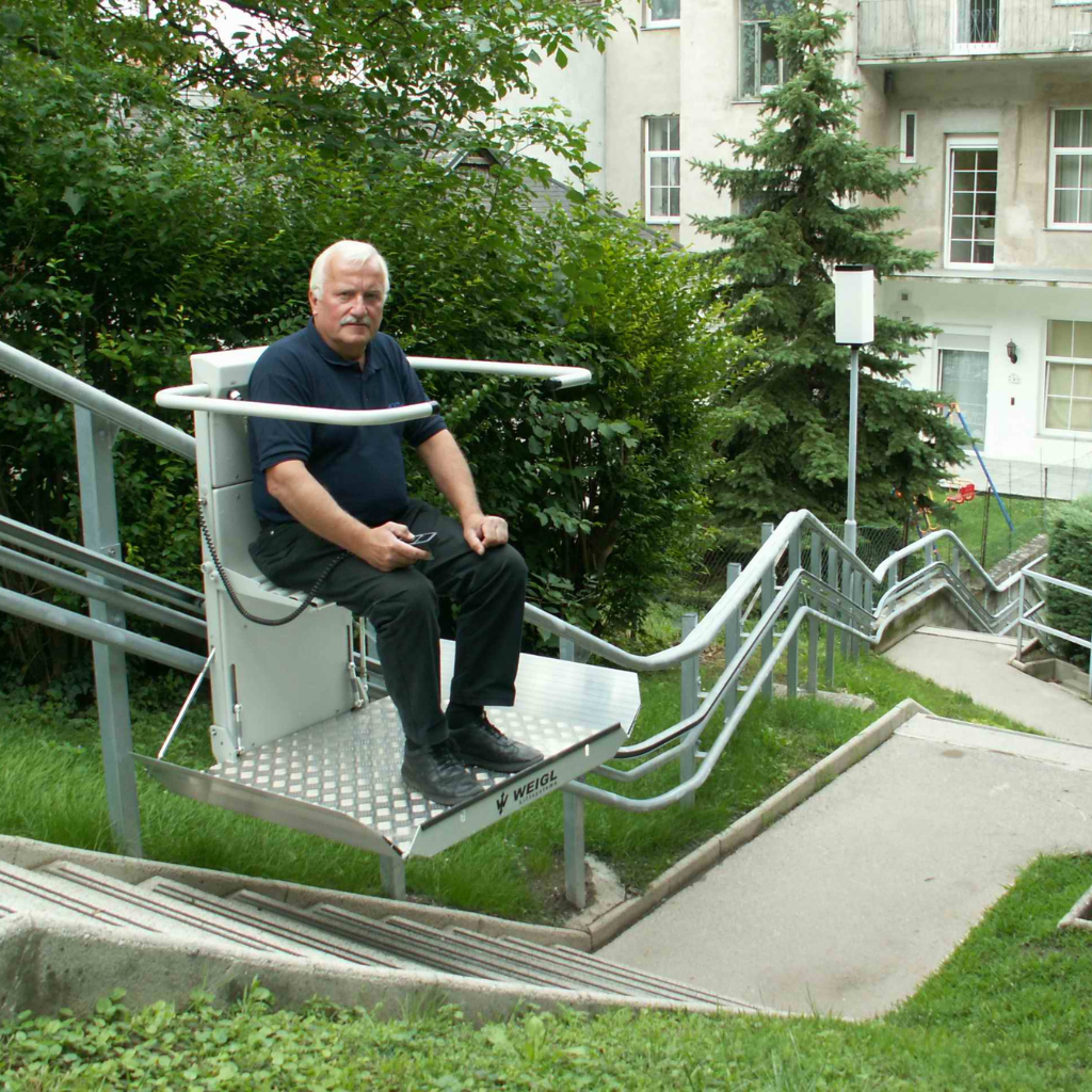 Platform Stairlift OMEGA 8