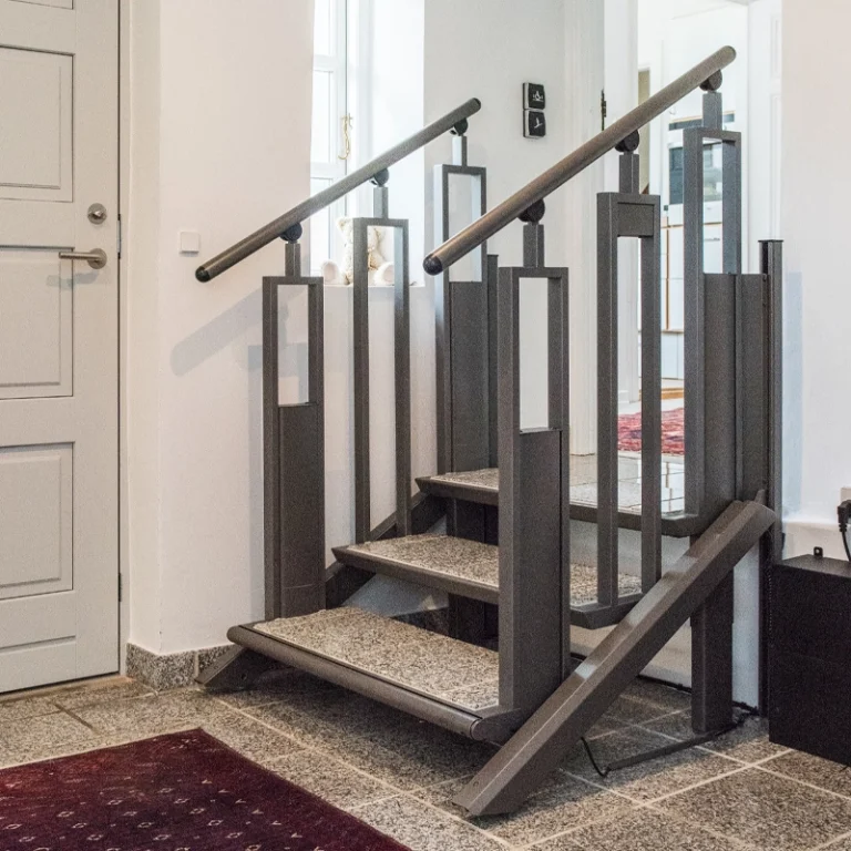 FlexStep-Compact-Stairlift-5