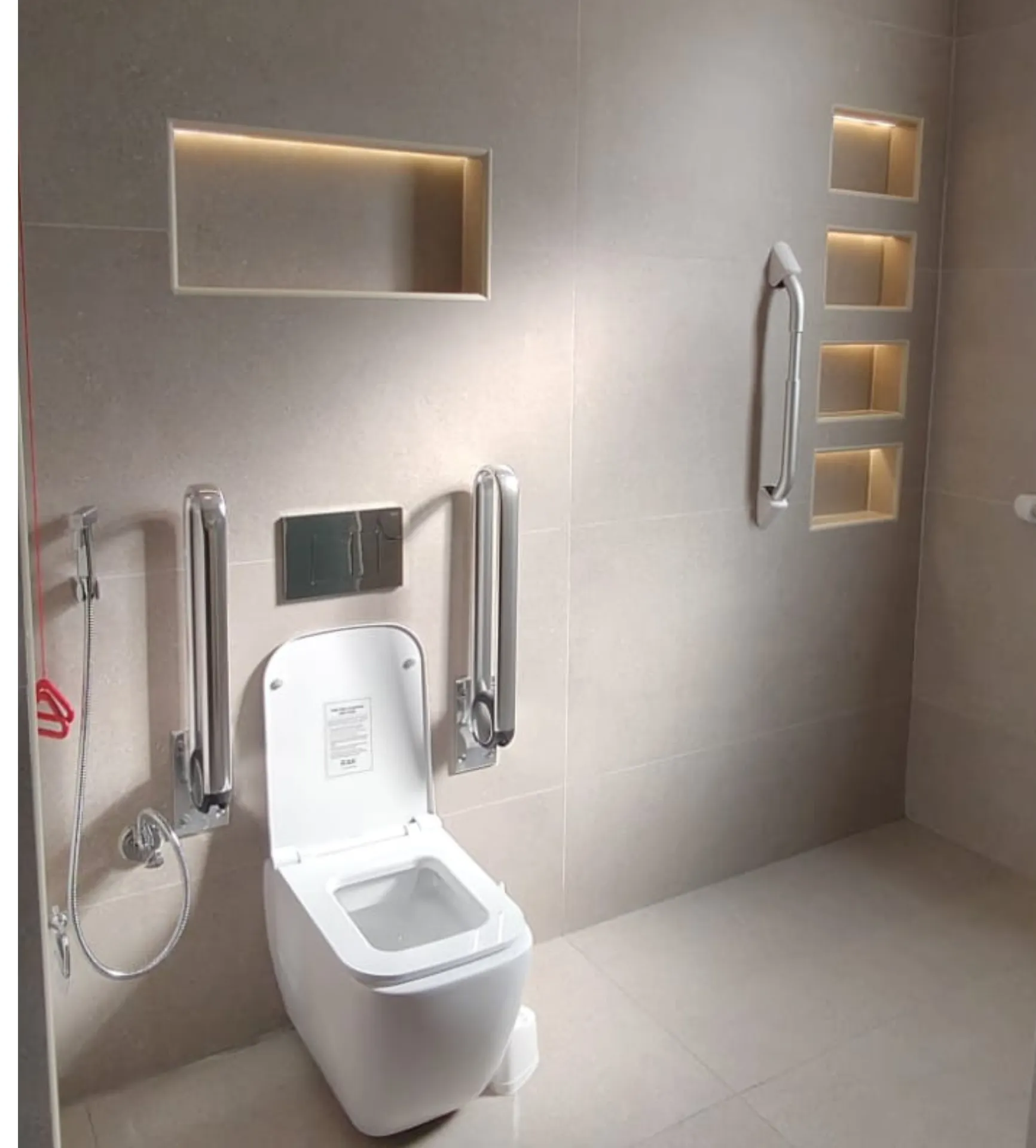 New Accessibility Bathroom Commode
