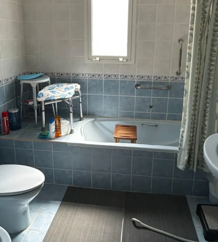Bathtub Entrance